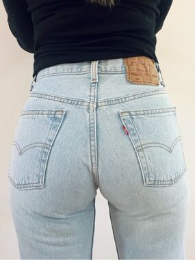 Vintage 90s Levi’s 501 Jeans - USA Made 
Light Blue Wash